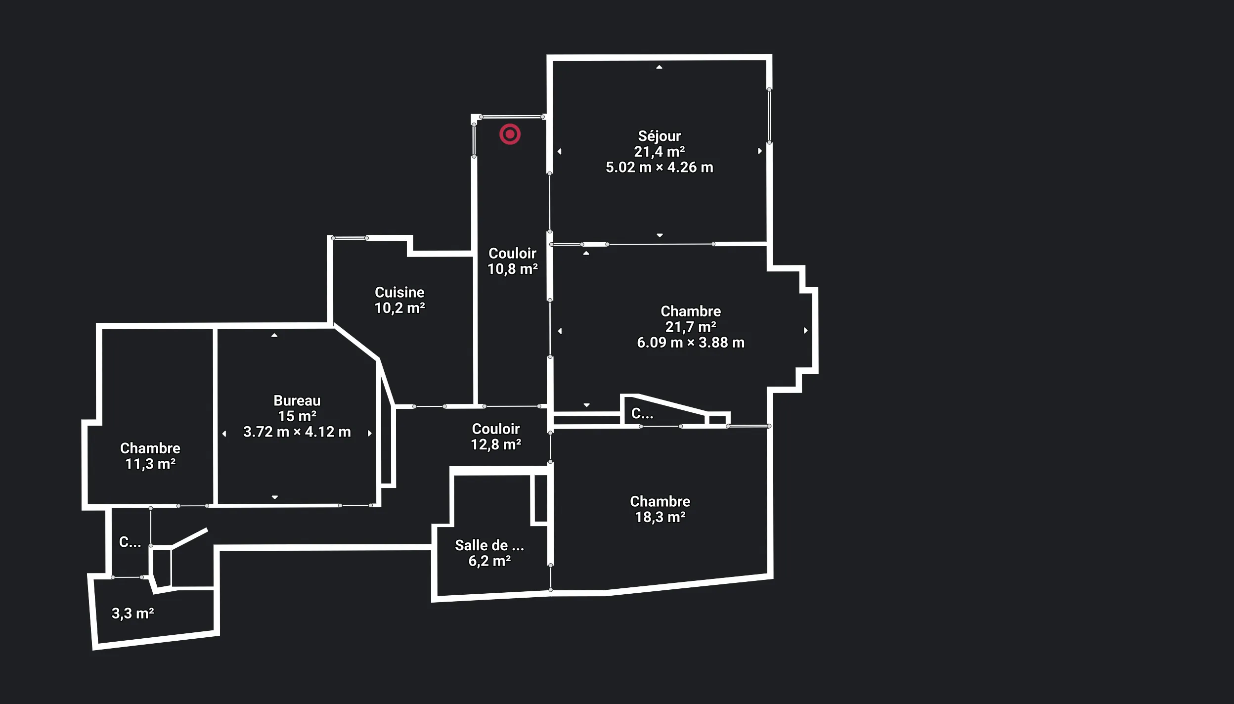 Dimensioned plan of a Parisian flat on a tablet, with the floor area and dimensions of each room