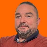 Le Mans: portrait of the person who runs the agency