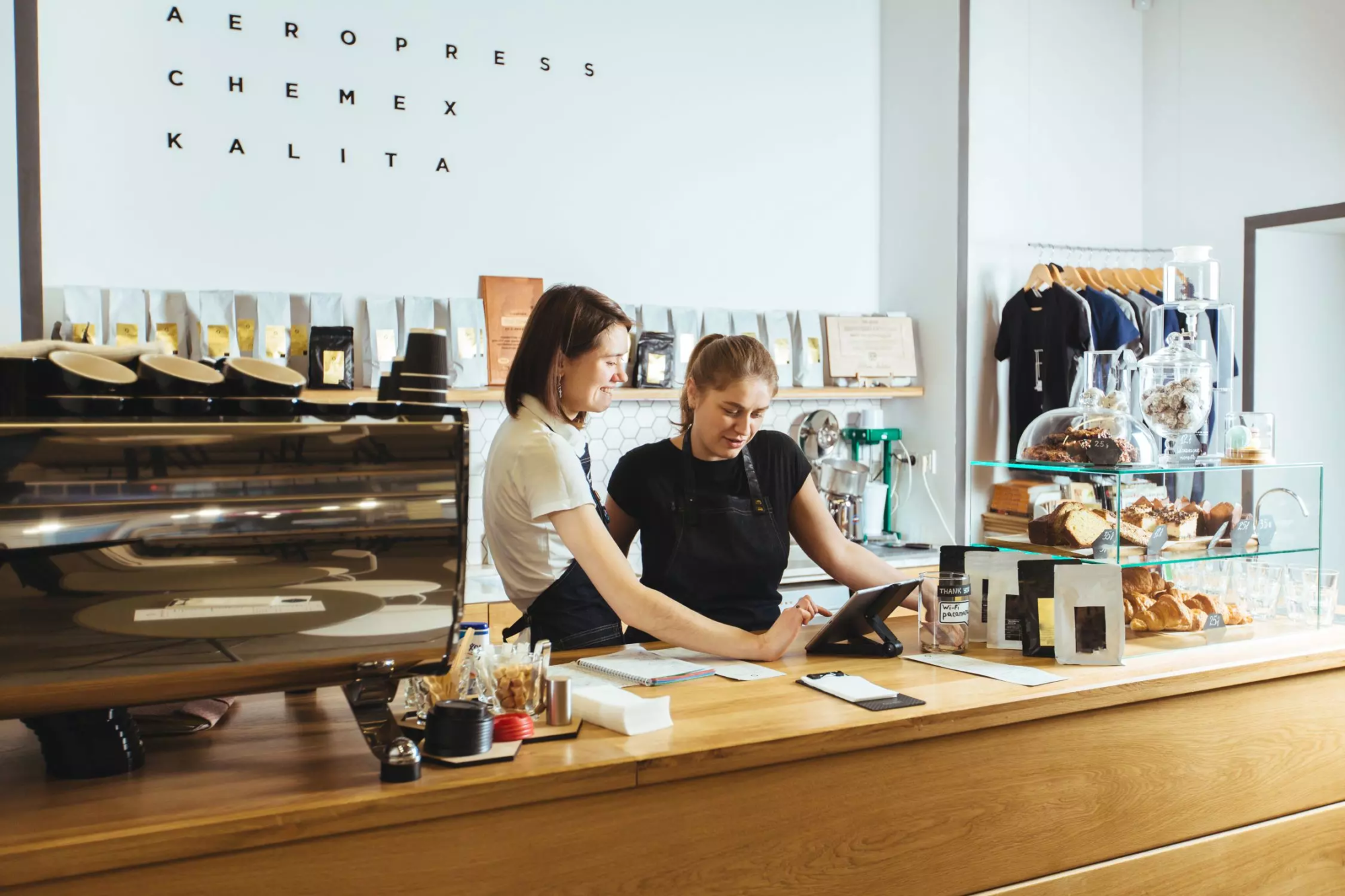 2 baristas café visite virtuelle